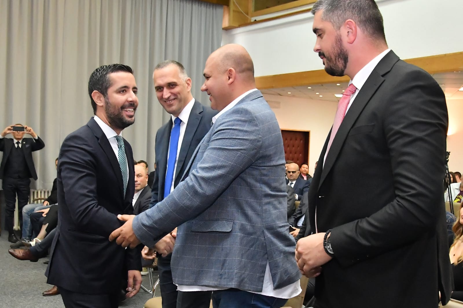 Momirović: Važno je da Srbija i Crna Gora nastave da rade na daljem unapređenju ekonomske saradnje