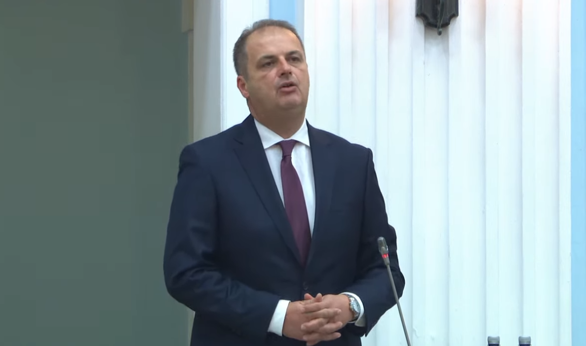Nimambegu poziva na proteste u Ulcinju: Desio se nezapamćeni organizovani desant