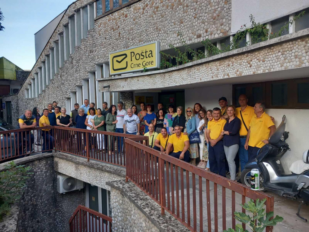 Poštari traže da Vlada pomogne oko povećanja plata