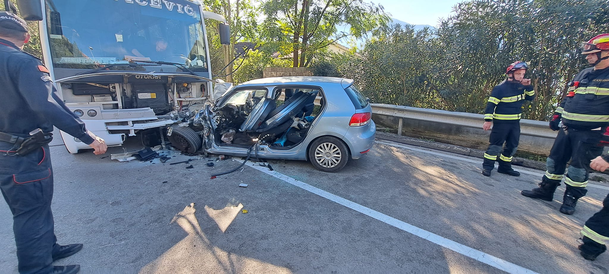 Udes na putu Kotor – Risan, jedna osoba teže povrijeđena