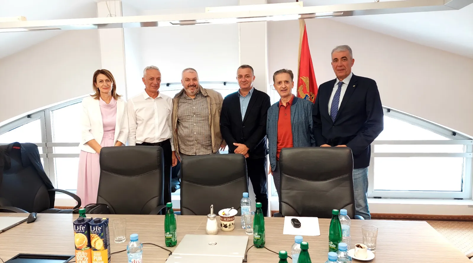 Predstavnici sindikata državne revizorske institucije i sindikata pravosuđa održali sastanak sa Senatorima DRI
