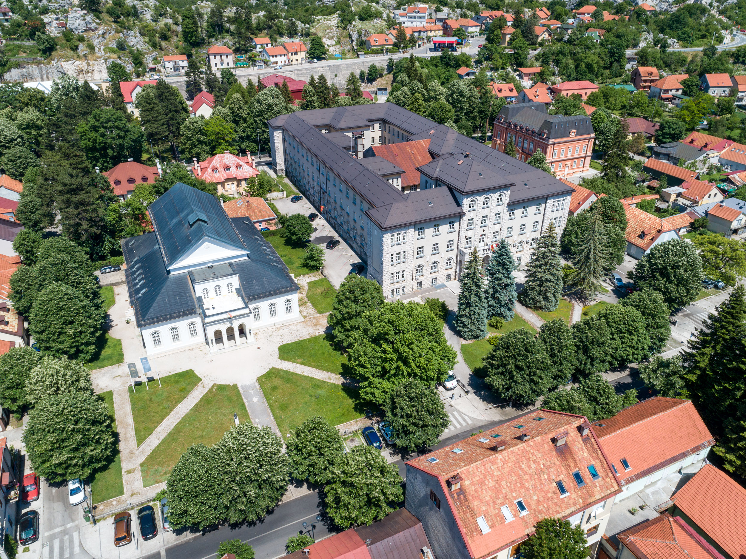 Đurašković i Radović: Unaprijediti saradnju Prijestonice Cetinje i Kraljevskog pozorišta „Zetski dom“