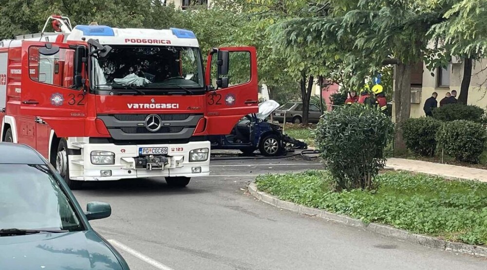 Gorio automobil na Starom Aerodromu