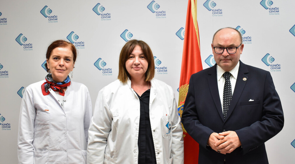 Ambasada Poljske donira Kliničkom centru stomatološku opremu