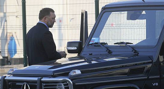 Institucije ćute: Deripaska traži 21 milion evra, radnici sumnjaju da je novac završio u privatnim džepovima