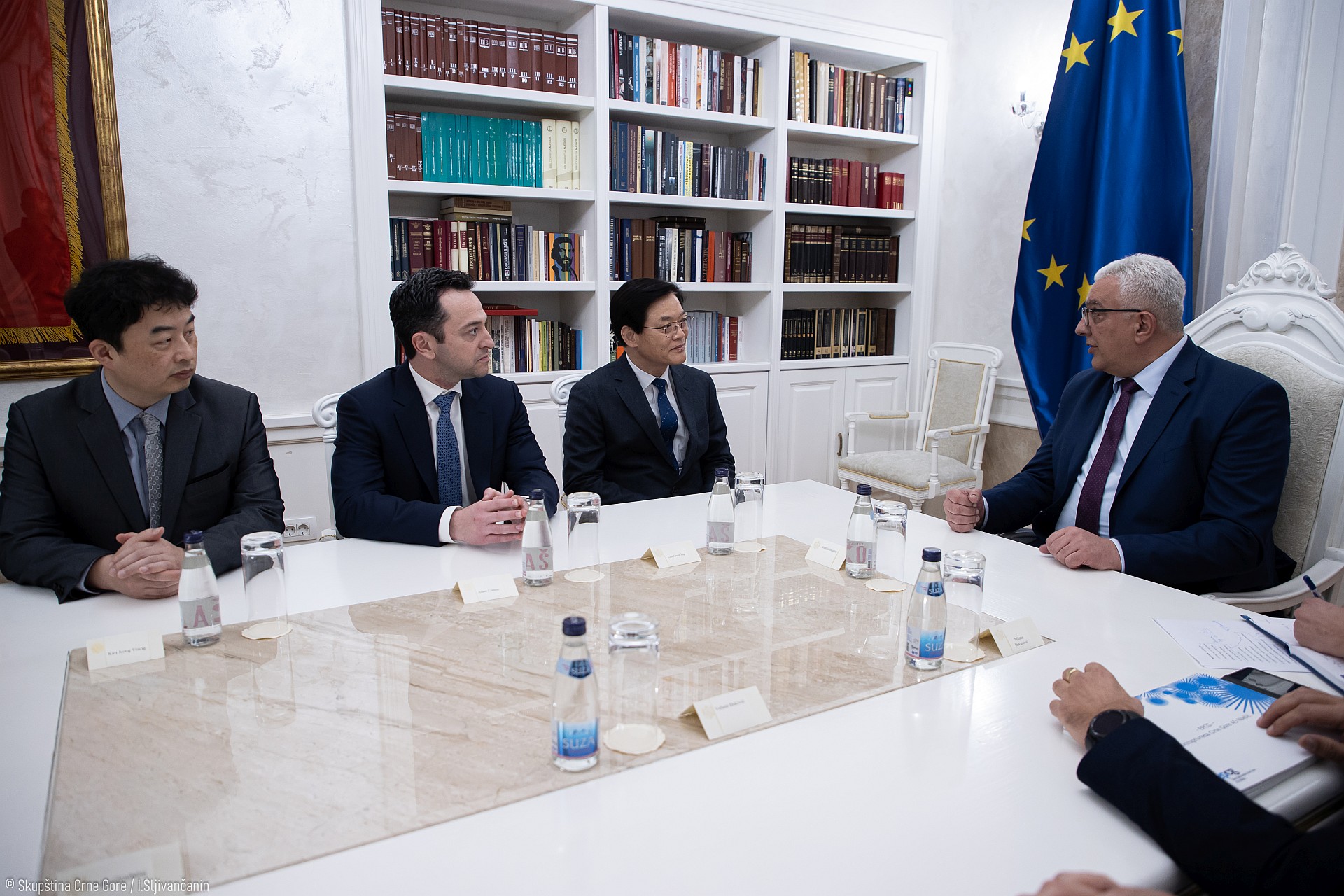 Mandić razgovarao sa predstavnicima EPCG, UGTR i HEC