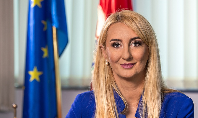 MANS: Nadamo se da Perovićeva neće dočekati kraj mandata na funkciji