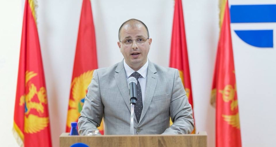 Milović: Nadležni imaju rješenje za poskupljenje struje, živite i radite noću, ili manje trošite