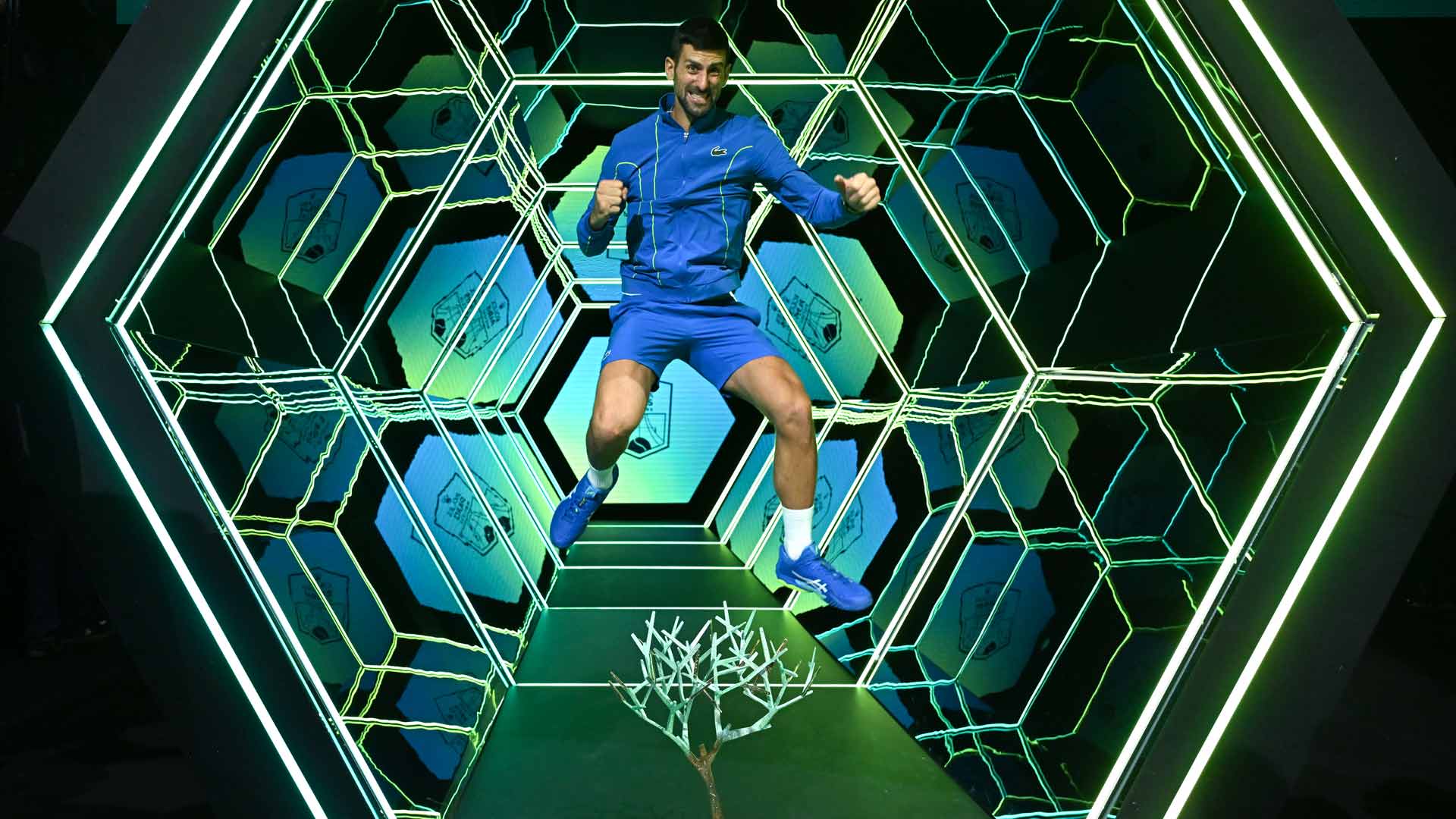 Novaka pobjeda dijeli od magičnih 400 nedjelja na vrhu ATP liste