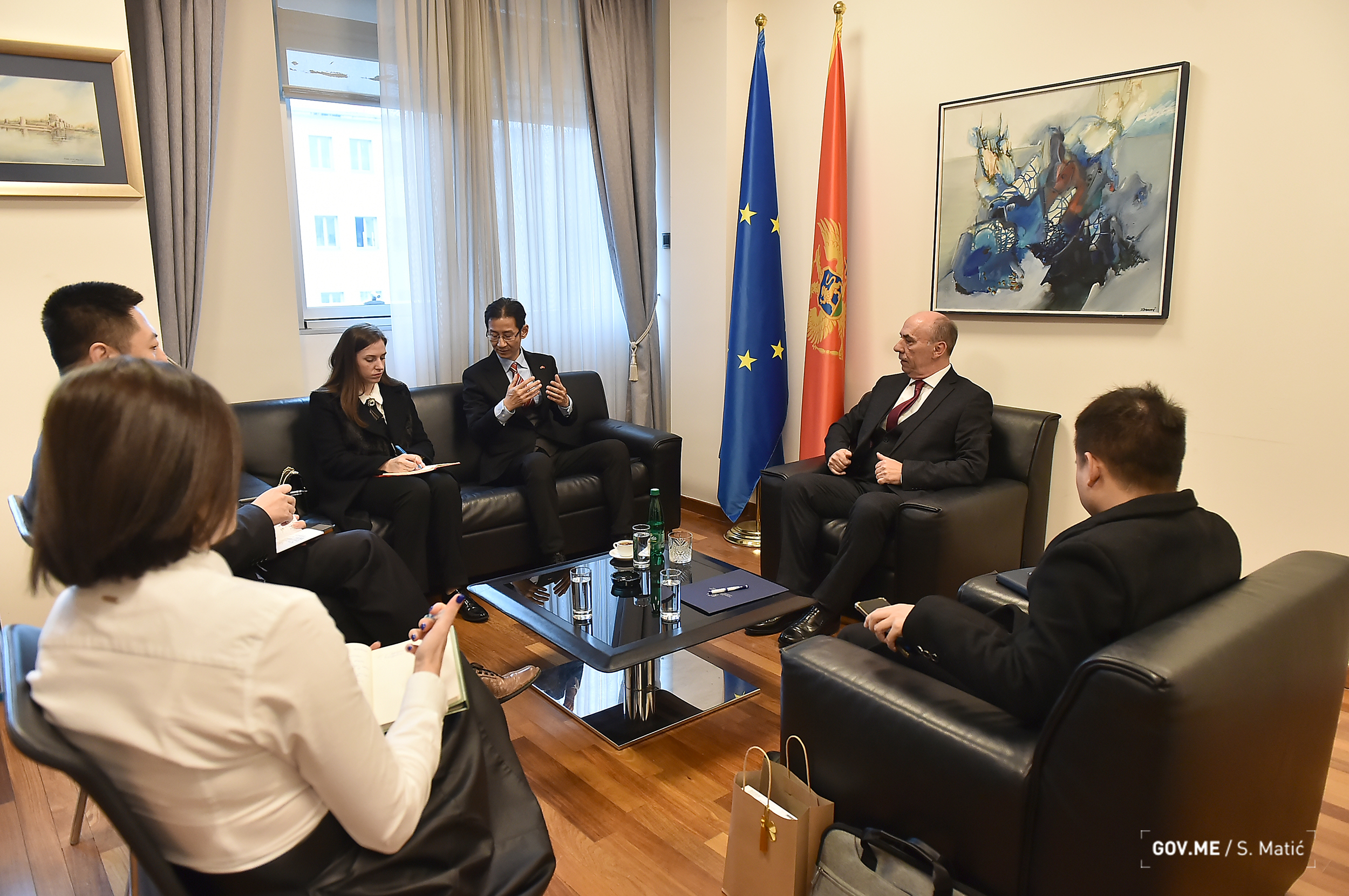 Pavićević sa ambasadorom Kine: Ideje su neophodne za stvaranje novih procesa i uspješnih preduzeća