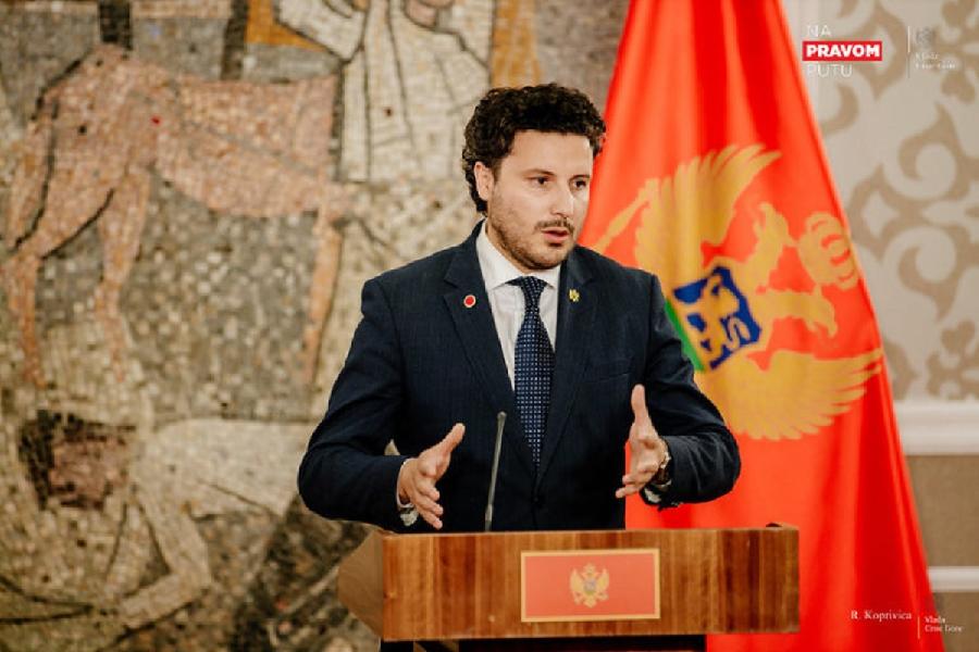 Abazović: Švercovane cigarete proizvode u Egiptu i Libanu, Crna Gora tranzitna tačka