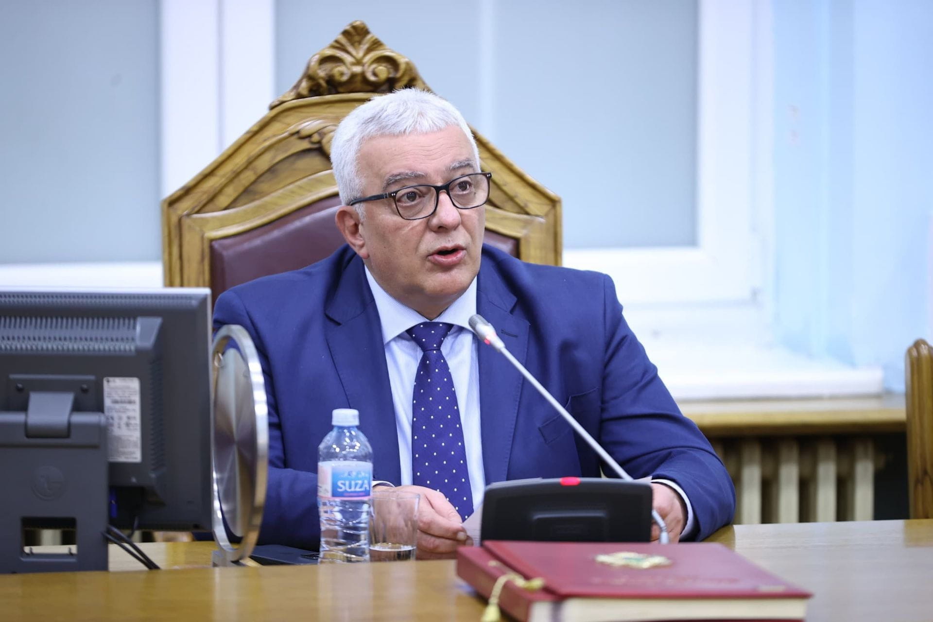 Mandić čestitao Međunarodni dan borbe protiv nasilja nad ženama