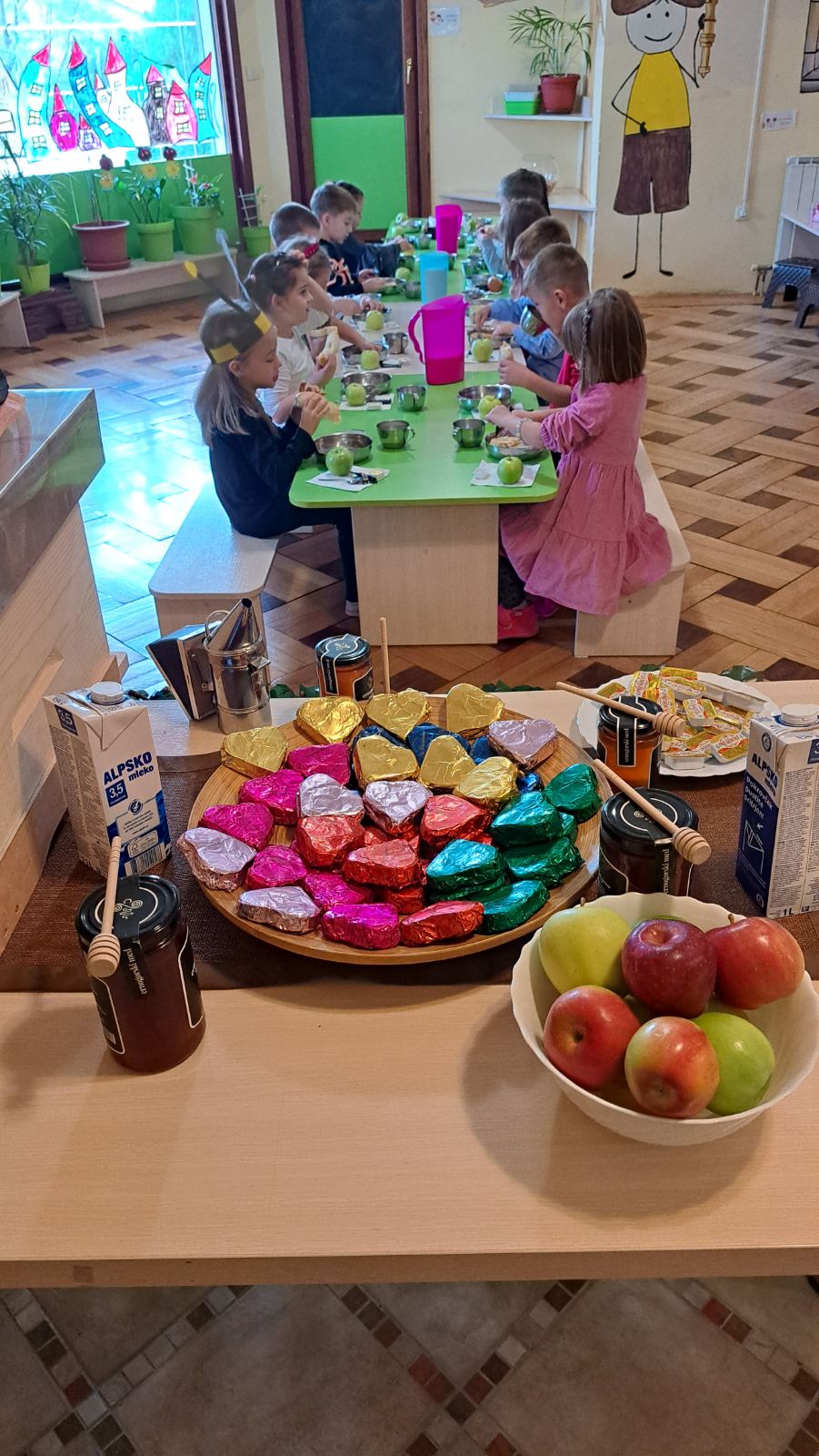 Tradicionalni slovenački doručak za djecu vrtića „Dvor“