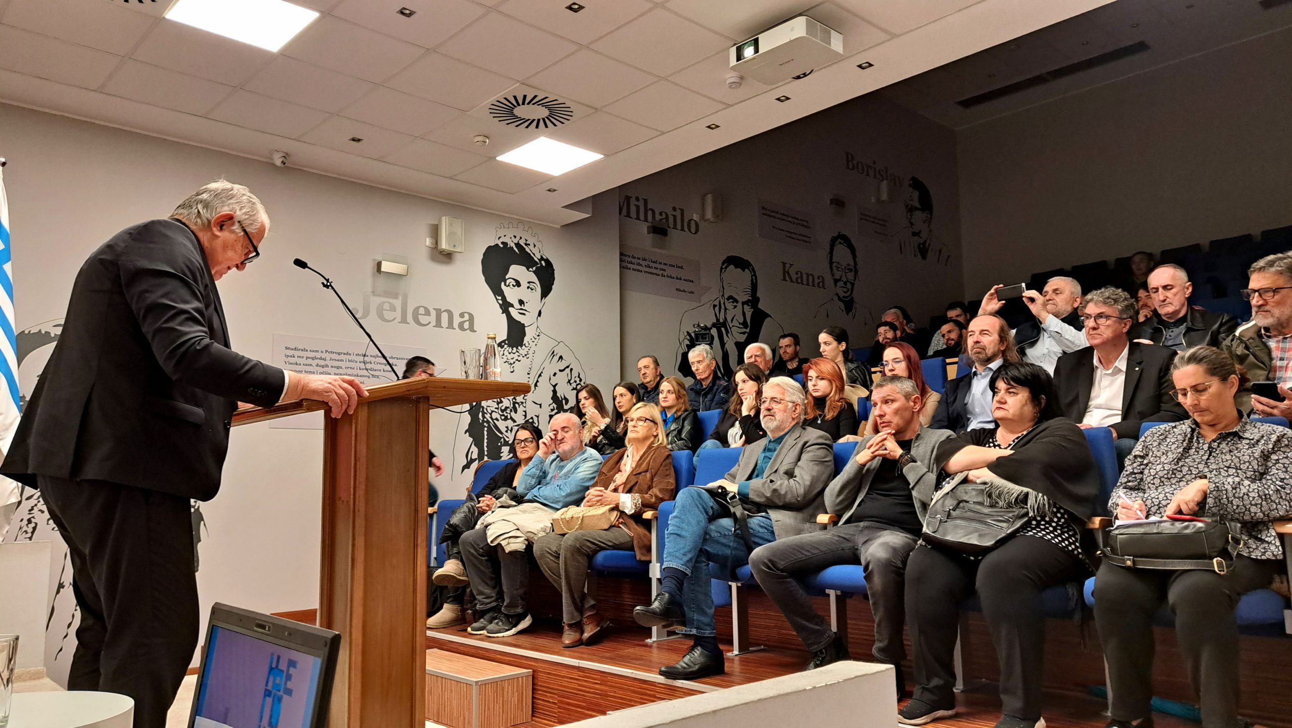 Predavanje akademika Jovana Delića upriličeno u biblioteci „Radosav Ljumović“