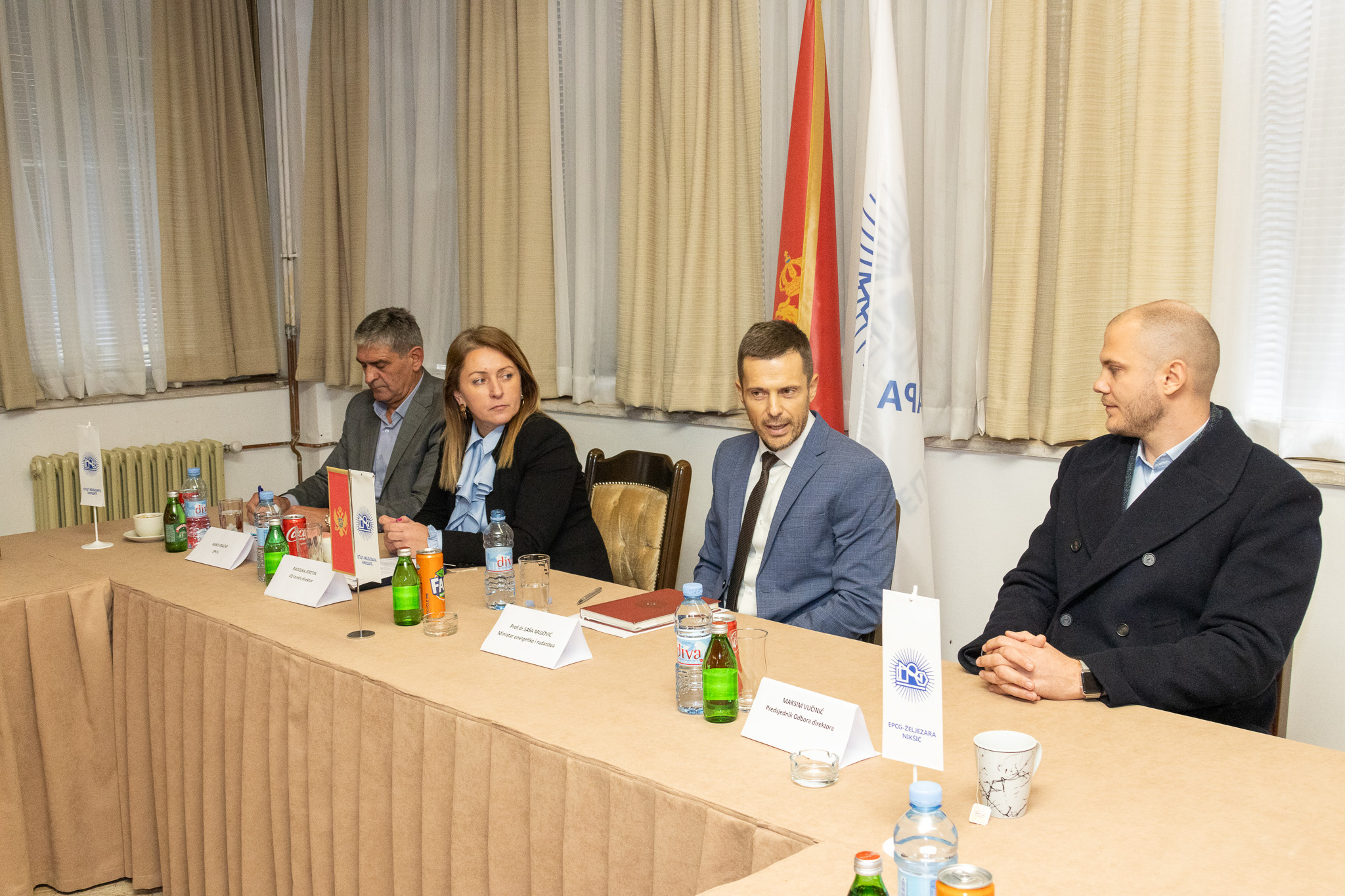 Mujović: Zajedničkim naporima tražiti rješenja za Željezaru
