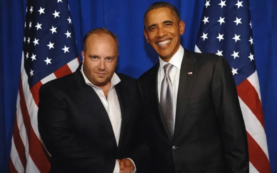 Slikao se sa Obamom: „Ukrajinski plejboj“ stoji iza porno afere u Tivtu