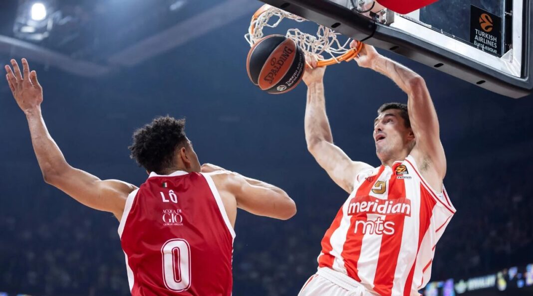 Olimpija Milano dalekometnom paljbom srušila Zvezdu