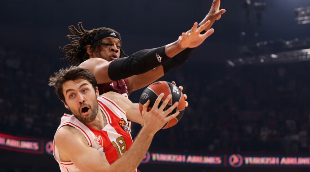 Reprezentativac Slovenije na izlaznim vratima Crvene zvezde