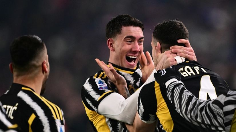 Napoli se u Torinu isključio iz šampionske trke