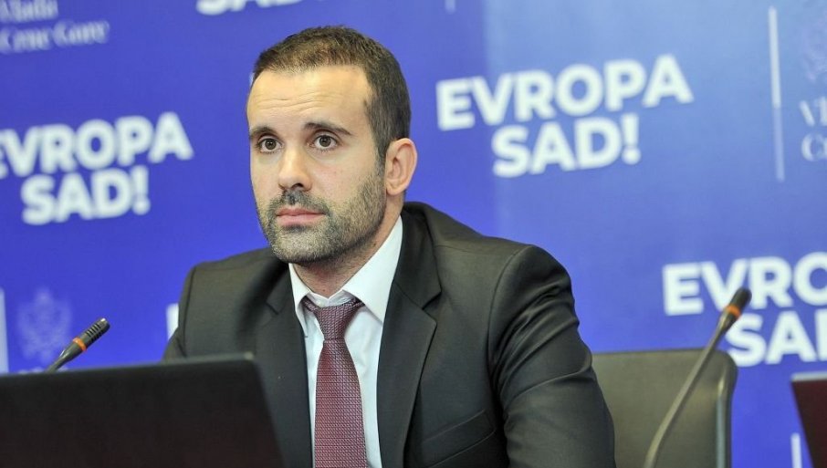 Bivši radnici drvoprerađivačke, prehrambene i tekstilne industrije najavili protest: Isplatite nam otpremnine
