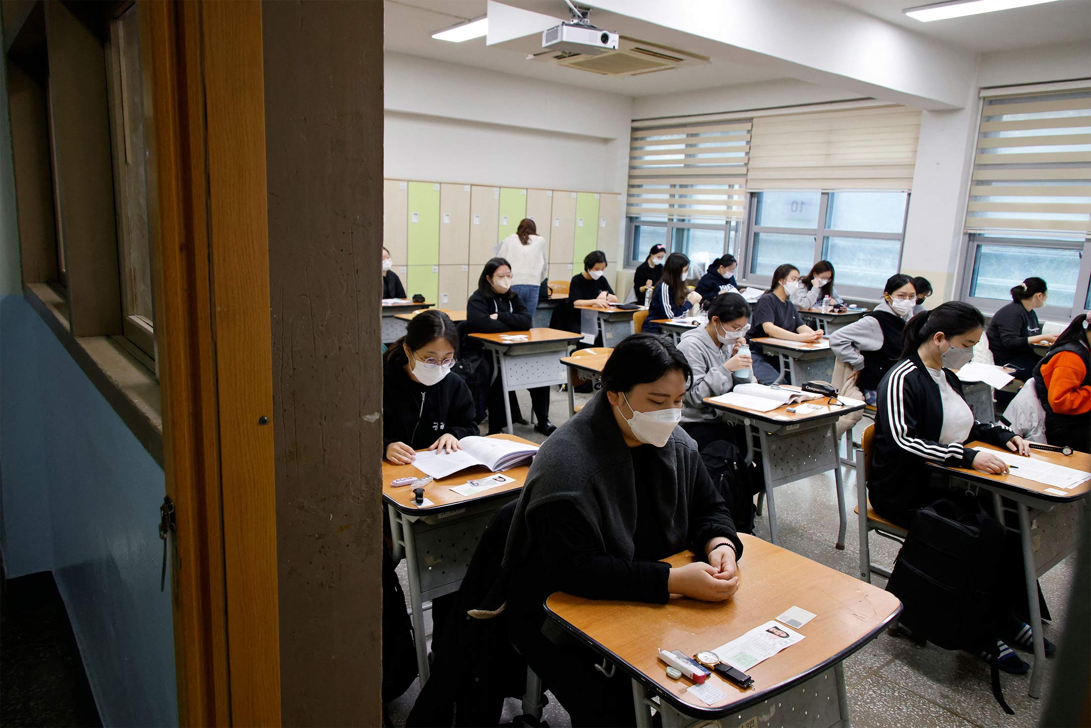 Vjerovali ili ne: Studenti tuže vladu jer im se ispit završio 90 sekundi ranije