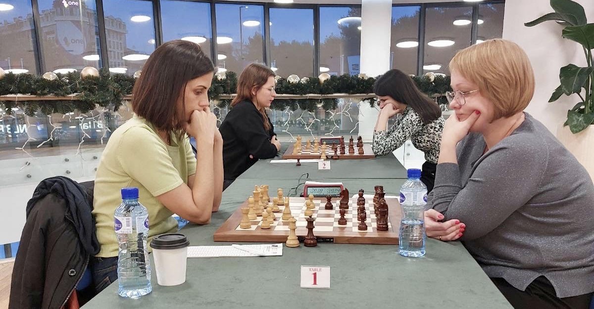 Milović, Novikova i Skvorcova na čelu tabele, odluka poslednjeg dana