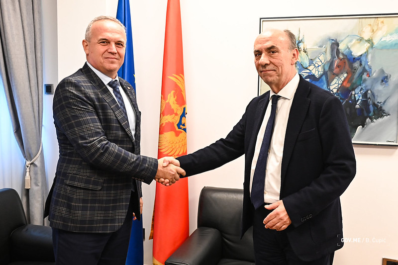 Pavićević – Ramčilović: Otvaranje avionske linije Podgorica – Skoplje značajno bi unaprijedilo privrednu saradnju
