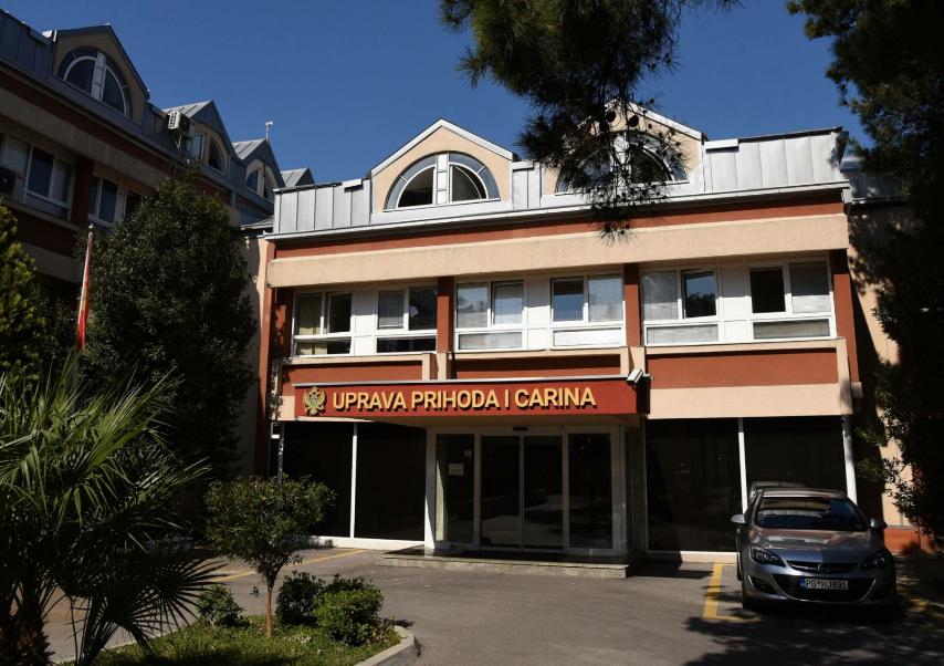 Uprava carina u oktobru 2025.godine otvarila rast prihoda od 15%