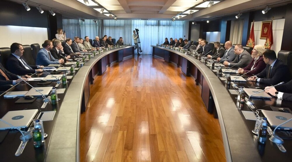 Vlada upozorava: Zbog “sive liste” ugrožen kreditni rejting