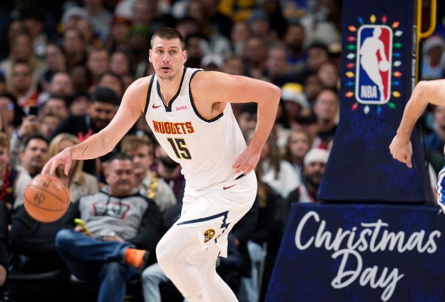 Denver dobio Golden Stejt, Jokić 18/18 sa linije penala