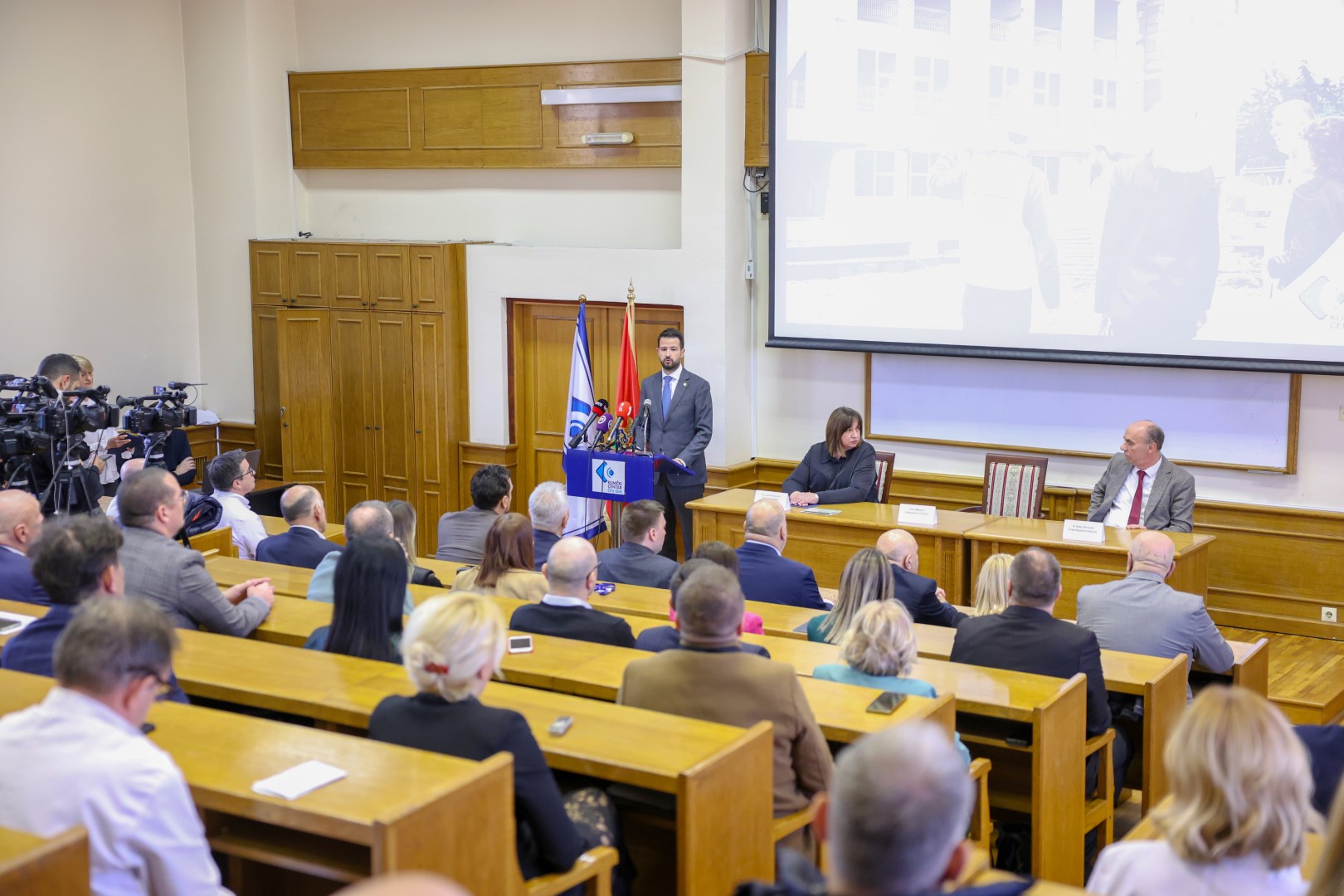 Milatović: Prioritet donosilaca odluka mora biti zdravlje svih, a posebno djece