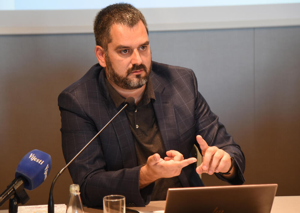 Vuković razotkrio premijera: Ništa od Evrope sad 2, neće biti povećanja plata u naredne tri godine