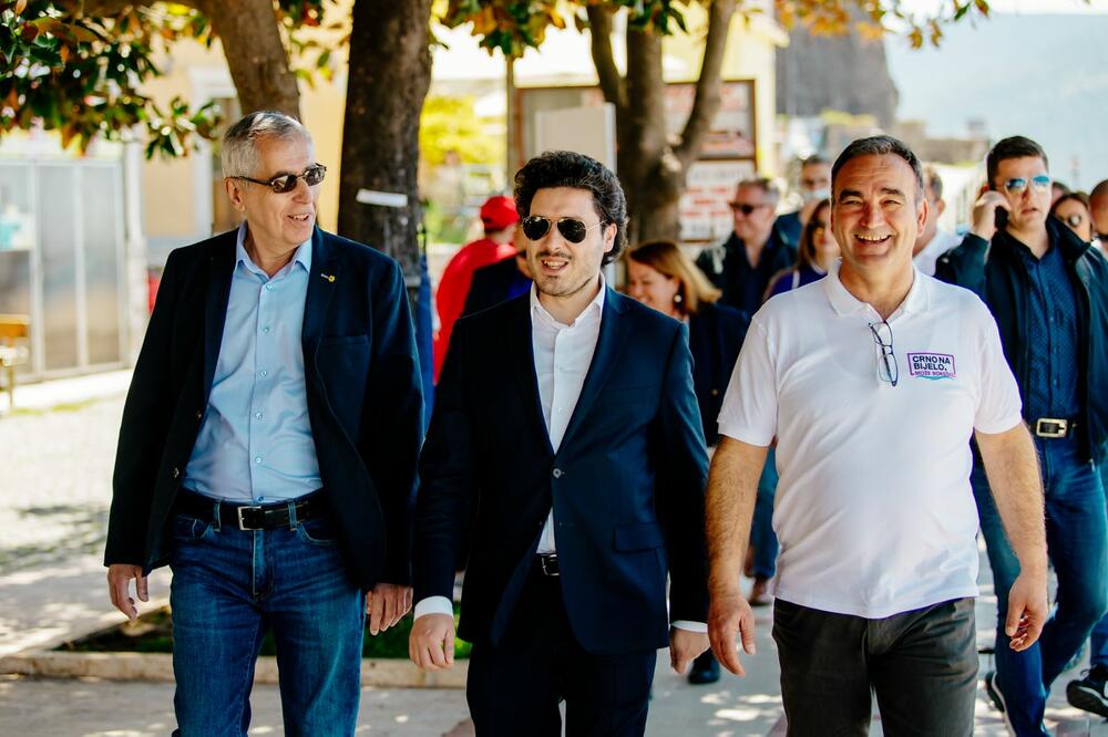 URA traži sredstva za izgradnju autobuske stanice i olimpijskog bazena u Herceg Novom
