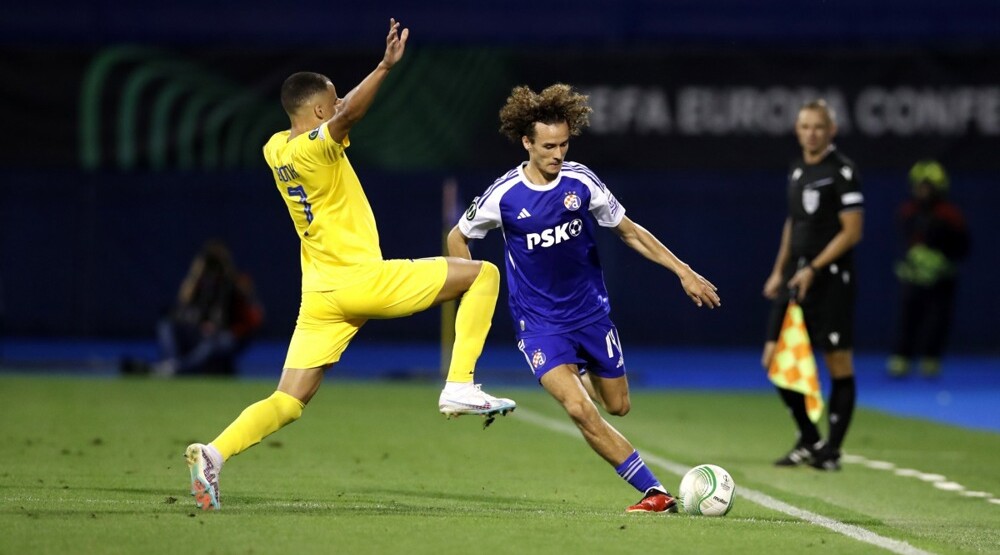 Dinamo prodao igrača u AEK i naljutio navijače