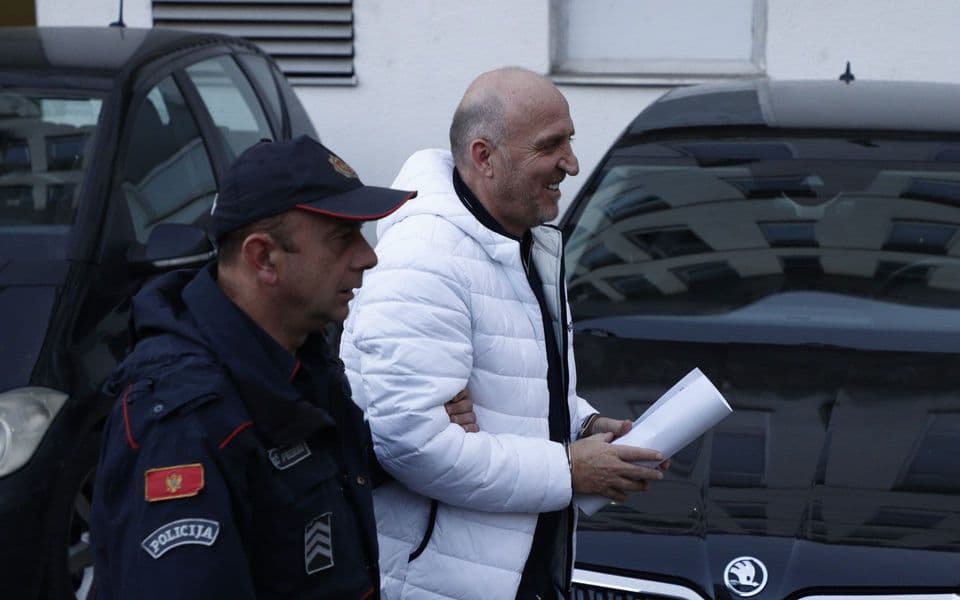 MANS: Pavićevićeva firma i carinici Ivana Kovačević i Veljko Đuričić falsifikovali dokumentaciju o izvozu preko 24 miliona šteka cigareta
