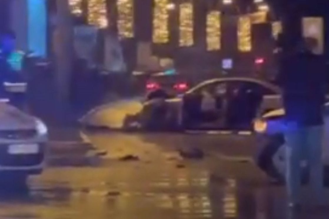 Budva: Saobraćajna nezgoda na gradskom bulevaru, povrijeđena jedna osoba