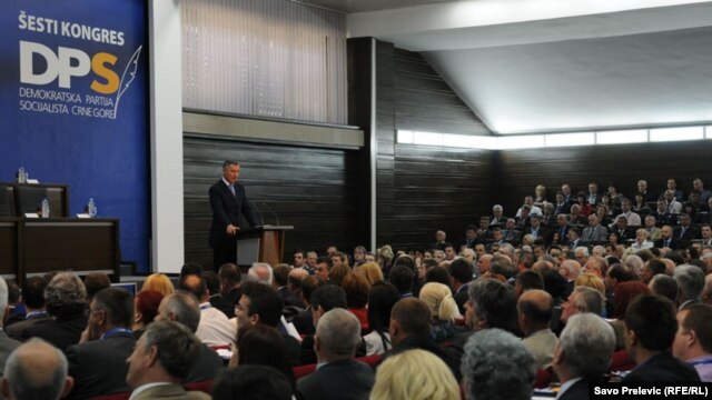 Rekonstrukcija Vlade što prije, da se spriječi jačanje DPS-a!