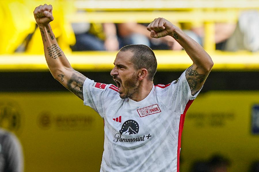 Bonući nastavlja karijeru u Fenerbahčeu
