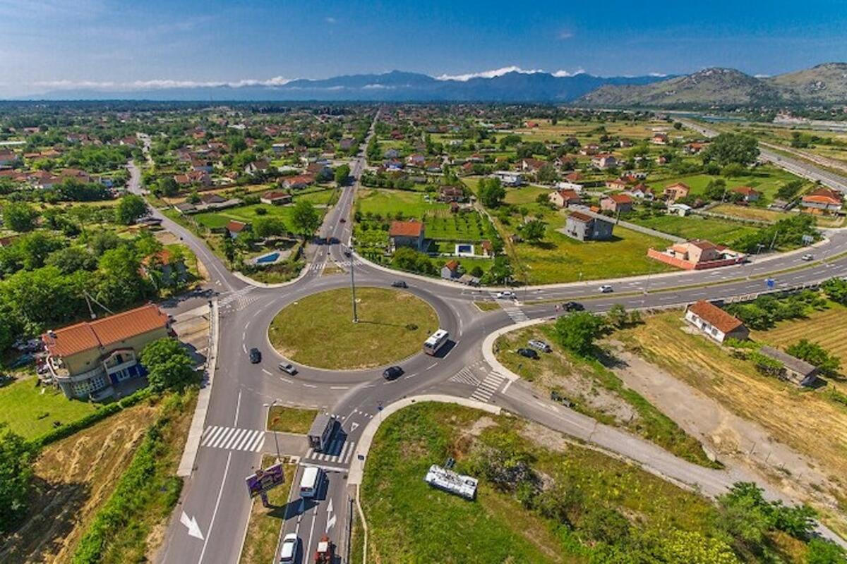 Polemike vlasti i opozicije u Zeti, DPS tvrdi da imaju najgoru realizacija budžeta, Za budućnost Zete ih poziva da pogledaju kako se asfaltiraju ulice