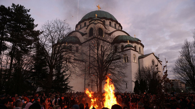 677z381-11224643-hram-svetog-save-badnjak-bozic-neradni-dan-posle-bozica-7-8-januar