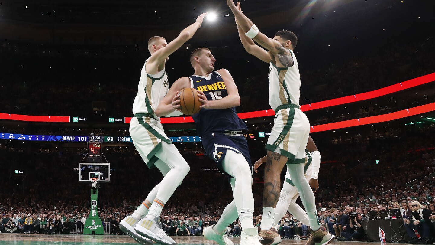Denver nanio prvi poraz Seltiksima u Bostonu; Jokić briljirao