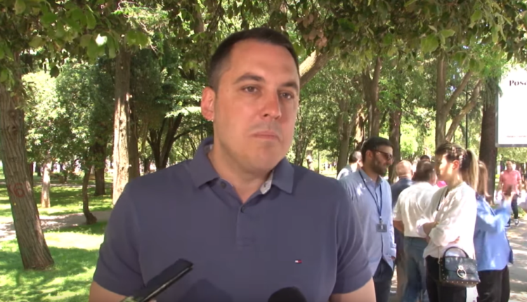 Vuković pustio suzu zbog uklanjanja njegovog amaneta: Najprometnije ulice pretvarao u biciklističke staze i stvarao enormne gužve u gradu!