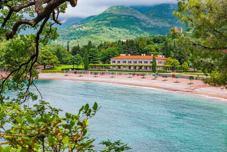 Zakupci plaža negoduju zbog najavljenog povećanja cijena