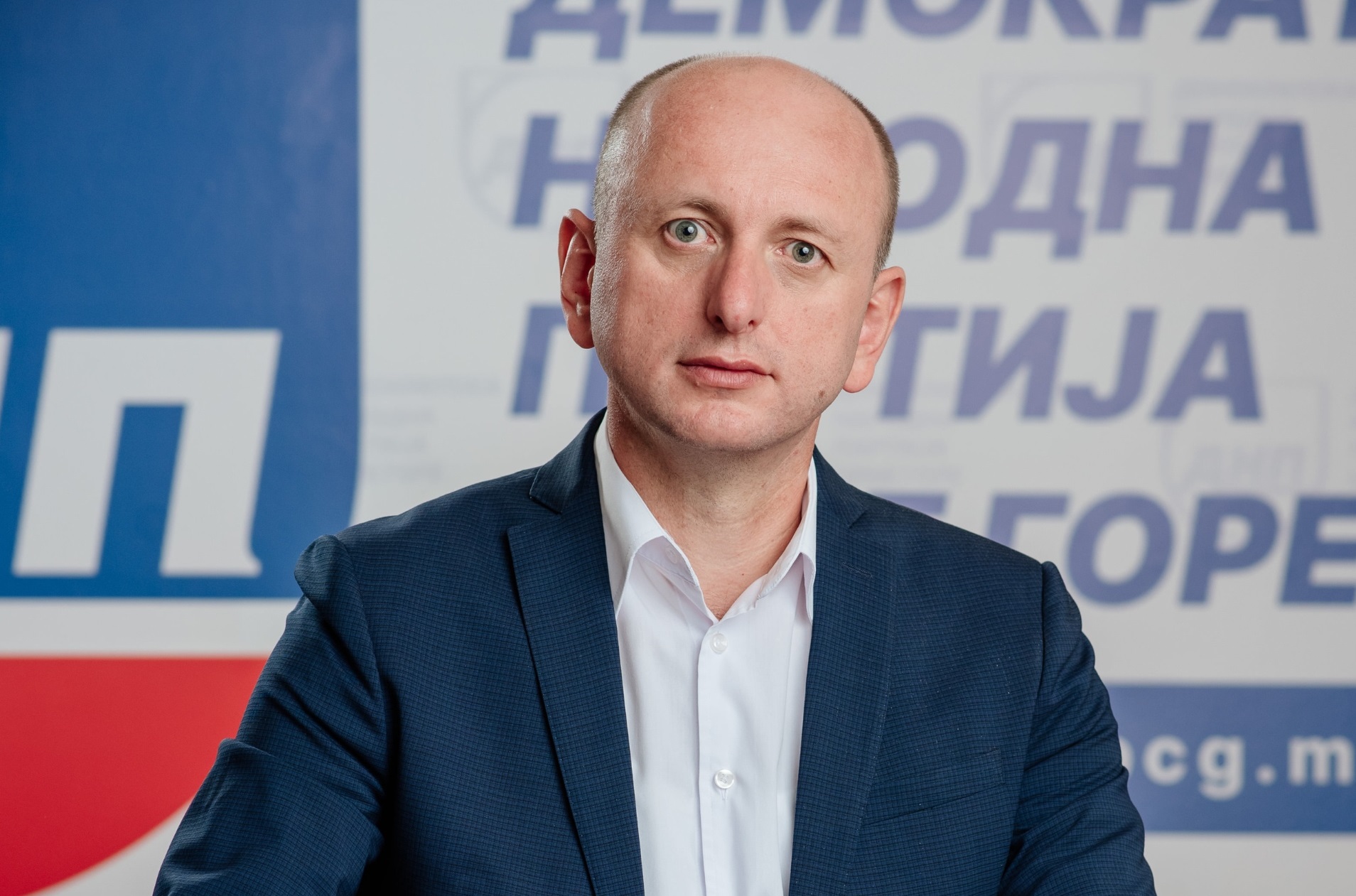 Knežević: Ajmo prvo da srušimo „ničiju“ kuću od 2.000 kvadrata na Gorici, ako nam basta od Mila Đukanovića!