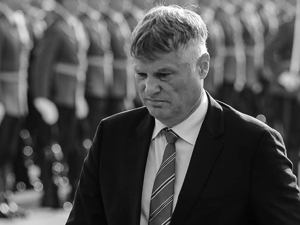 Antologijska emisija na HRT-u: Ovako je Lazanski „brisao pod“ sa Hrvatima u studiju (VIDEO)