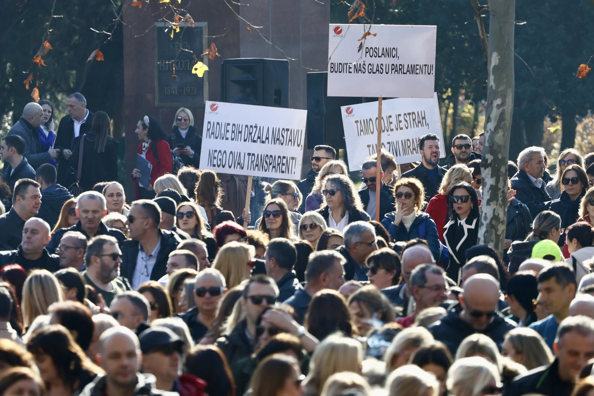 Vlada vraća ono što je Vuković zakinuo prosvjetare
