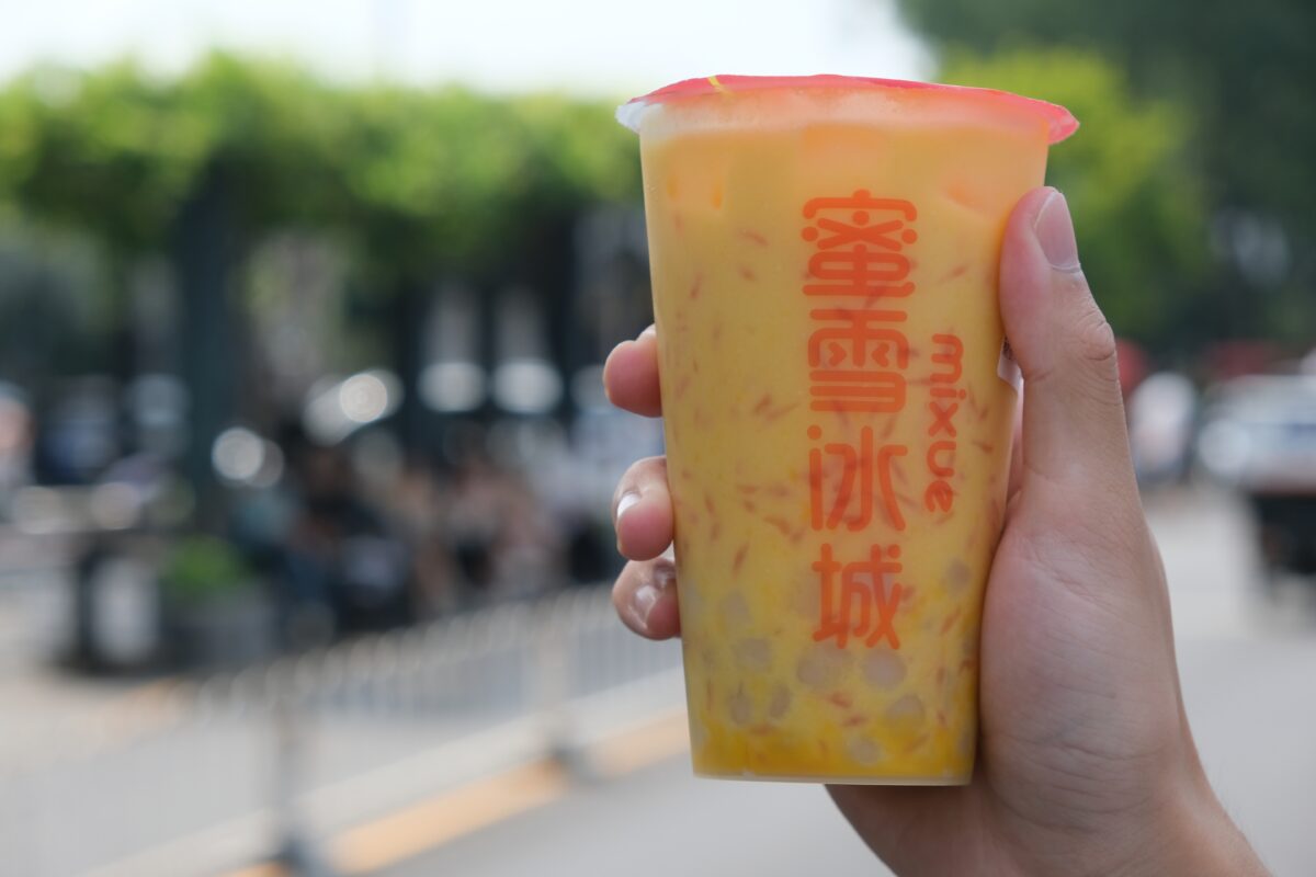 Kako su dva brata Kineza postali milijarderi prodajući bubble tea za dolar