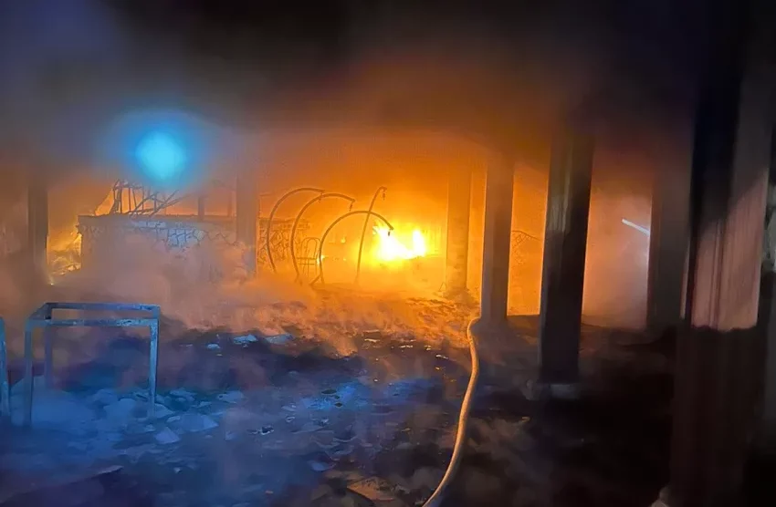 Veliki pijesak: U požaru izgorjeli konoba i sprat objekta