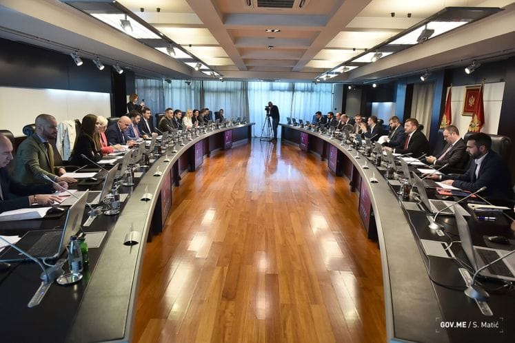 Ako BS do kraja godine ne raskine saradnju sa DPS-om, vladajuća većina sprema odgovor