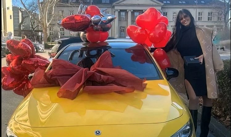 Navodna partnerka Andreja Milovića se pohvalila da je od svoje ljubavi dobila na poklon skupocjeni “Mercedes”?
